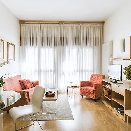 Apartment Downtown's For 4 Treviso
